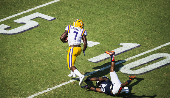 LSU running back Leonard Fournette brings lethal arsenal to Carrier Dome