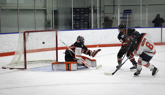Syracuse avenges CHA title game loss in 7-1 blowout of RIT