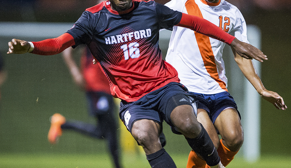 Noah Rhynhart creates chances from wing in tie with Hartford