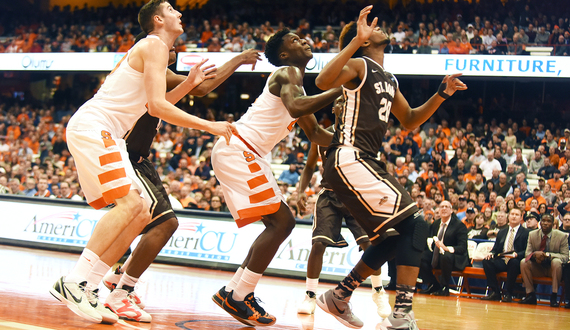 Tyler Roberson keeps Syracuse defense afloat with 12 rebounds in win