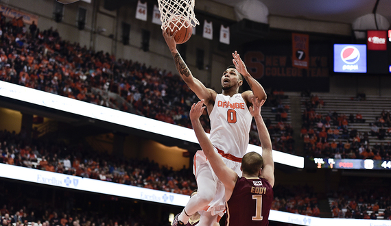Syracuse avoids upset again by ditching the 3-pointer