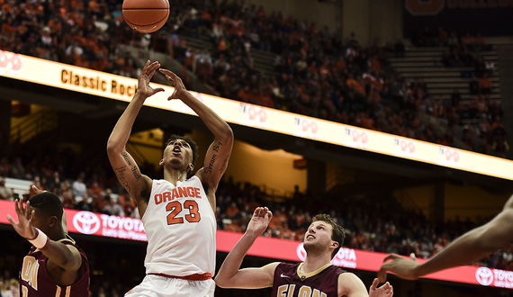 Malachi Richardson struggles from field against Elon but finds other ways to score