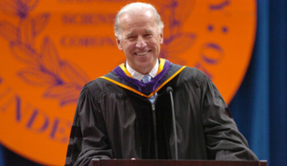 5 best quotes from Joe Biden’s 2009 SU commencement address