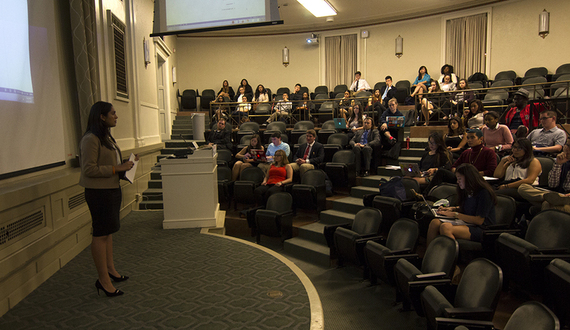 Student Association members discuss recommendations for Academic Integrity Policy Review Advisory Committee