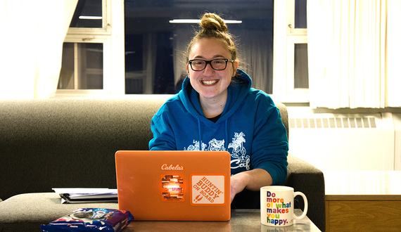 Senior strives to end stigma surrounding mental illness through &#8216;Colorful Pizza&#8217; campaign