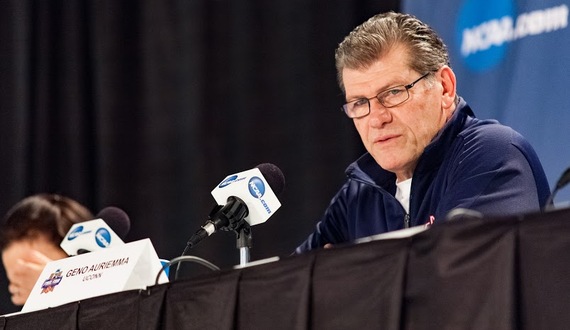 3 things Geno Auriemma said at his pre-national title game press conference
