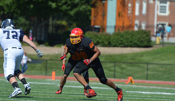 Decathlete, football star Isaac Frazier overcomes death of mother