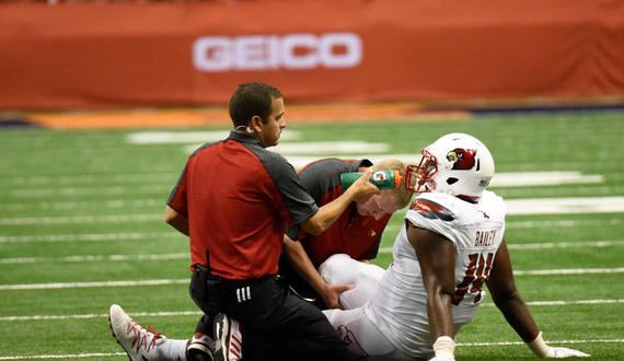 Syracuse football&#8217;s Steven Clark on Louisville injuries: &#8216;I&#8217;m sure some of them were fake&#8217;