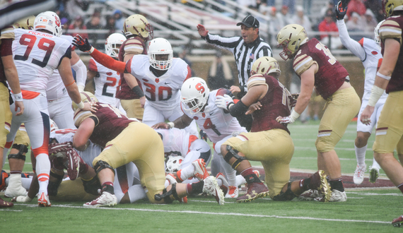 Syracuse football&#8217;s defense makes key red zone stops in 28-20 victory over Boston College