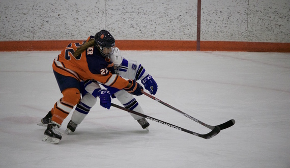 Syracuse ice hockey surrenders 3 unanswered goals in 3-2 loss to No. 5 Colgate