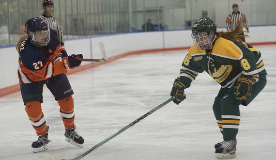 Heather Schwarz and Abbey Miller lead Syracuse ice hockey past No. 7 North Dakota, 3-0