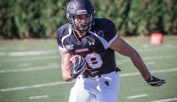 Joey Valdivia’s path to Division III’s leader in rushing TDs has been 5 years in the making