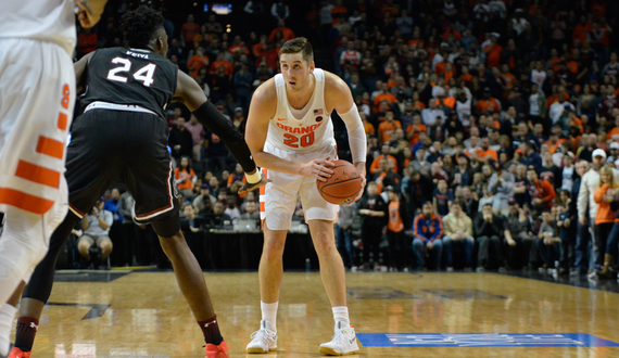 Tyler Lydon a 1-man offensive show in Syracuse men&#8217;s basketball&#8217;s loss to South Carolina