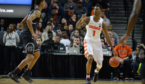 Offensive struggles doom No. 18 Syracuse in first loss of the season to South Carolina, 64-50