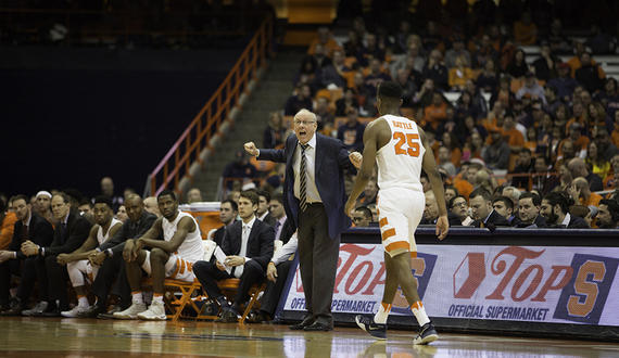 Syracuse men&#8217;s basketball falls from AP Top 25 for first time this season