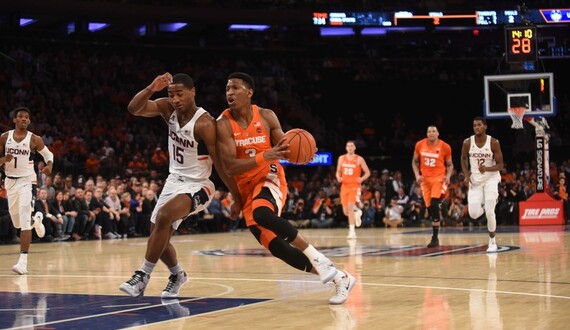 Andrew White diversifies offensive game amid shooting slump