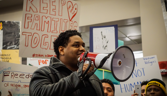 Gallery: Hundreds protest Trump&#8217;s executive order at Syracuse airport