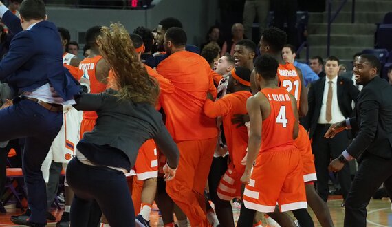 Fan reactions from Syracuse&#8217;s win over Clemson