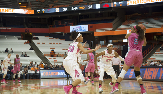 No. 20 Syracuse smothers North Carolina with press in 95-64 blowout