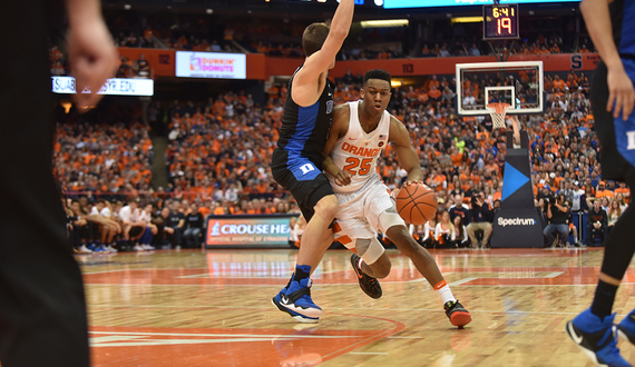 Tyus Battle scores 18 points in Syracuse&#8217;s 78-75 upset win over No. 10 Duke