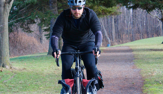 SU alumnus to bike across the US for Parkinson’s disease research