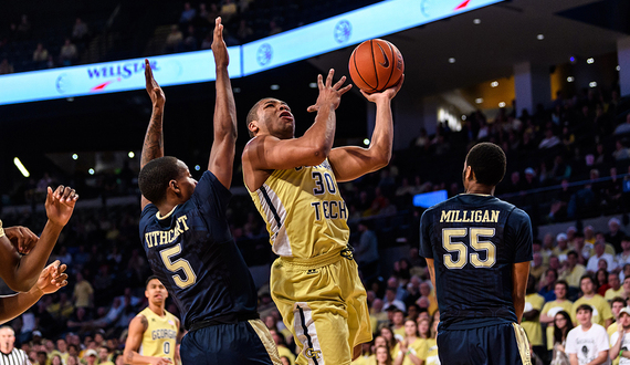 Georgia Tech&#8217;s Corey Heyward puts on the jersey for his father