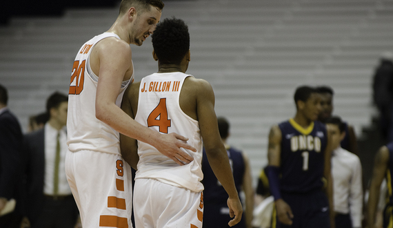 What Syracuse players did during snowstorm Stella