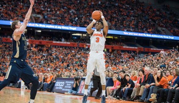 Andrew White signs with Cleveland Cavaliers