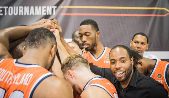 Gallery: Boeheim&#8217;s Army advances past Team Fancy in Super 16 of The Basketball Tournament