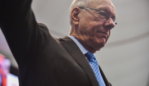 10 Fun Facts on Syracuse Athletics: Everything from attendance records to national titles