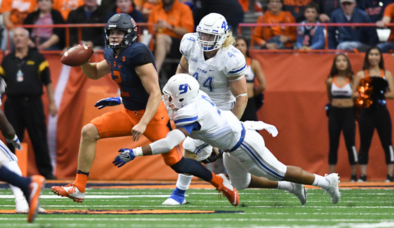 Eric Dungey leaves past behind, leads Syracuse offense into matchup with CMU