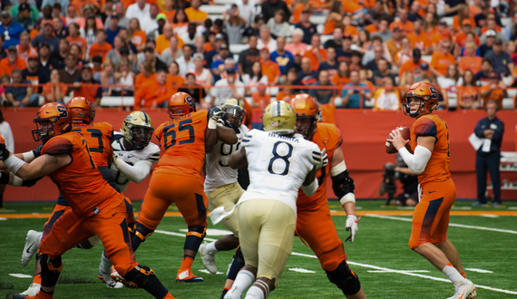 Ravian Pierce paces Syracuse&#8217;s offense in 27-24 win against Pittsburgh