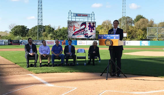 Gov. Andrew Cuomo, officials announce Syracuse Chiefs sale to New York Mets