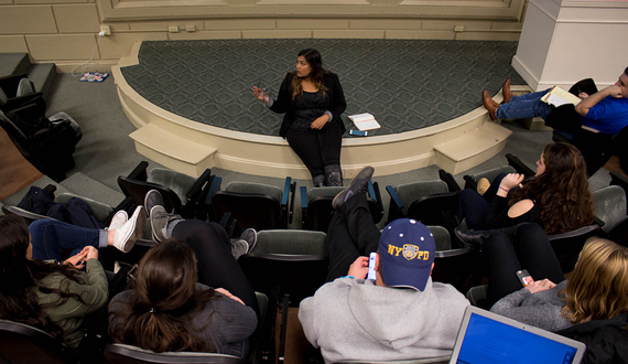 Student Association members argue about Syracuse University divestment from private prisons