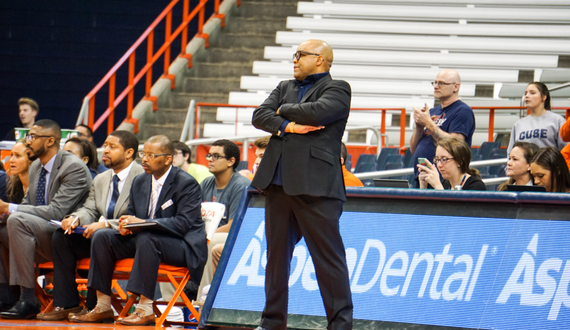 Syracuse gets outscored in the paint by 18, loses to Miami, 72-67