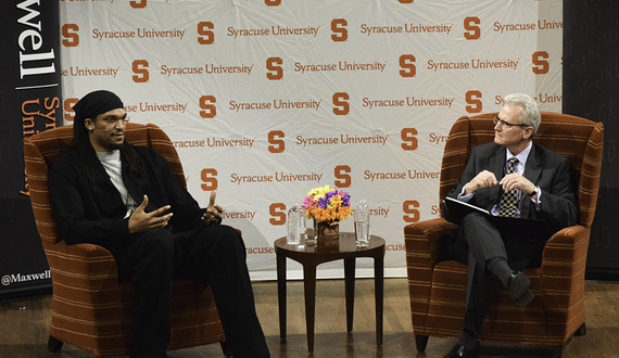 Former NBA, Syracuse star Etan Thomas discusses athletes’ activism at SU