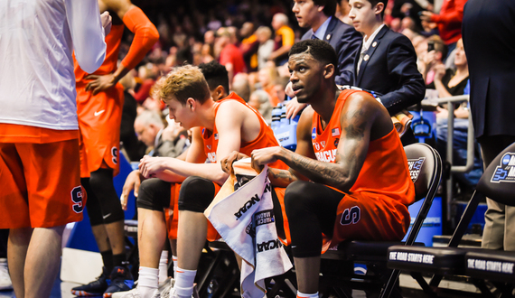 ‘It gets very tough&#8217;: Syracuse’s NCAA Tournament run coincides with hectic midterm season