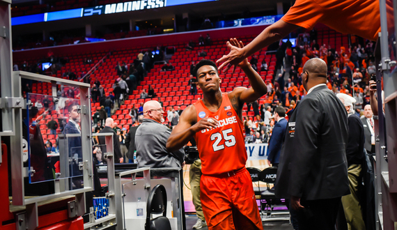 Tyus Battle overcomes slow start to lead Syracuse past Michigan State to Sweet 16
