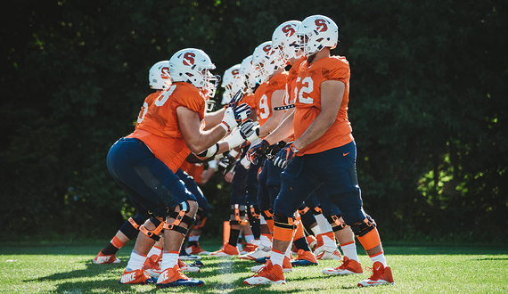 Gallery: Strapping up for practice with Syracuse football
