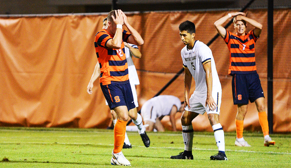 Syracuse struggles to defend set pieces in 3-2 loss against Notre Dame