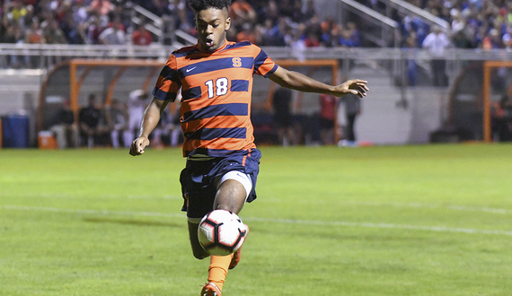 Julio Fulcar’s return from injury has expanded SU’s defensive repertoire