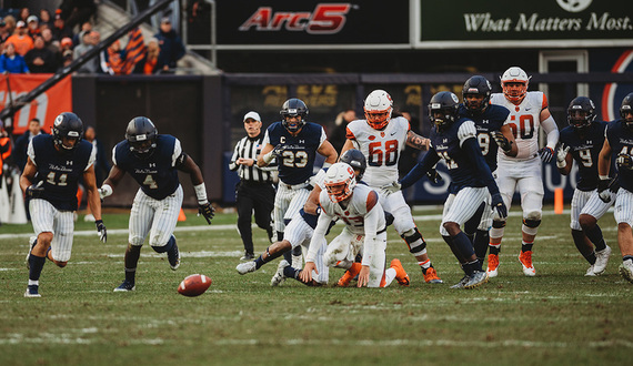 Syracuse falls to No. 20 in College Football Playoff rankings