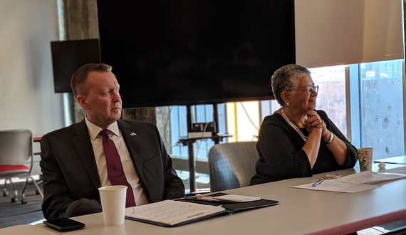 SU officials discuss veterans, city school initiatives