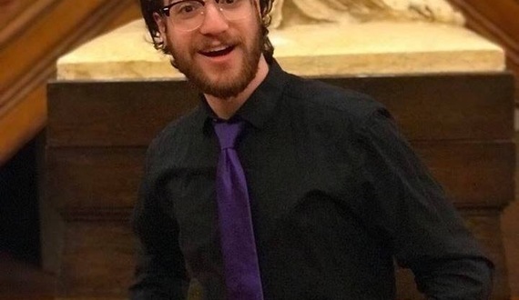 Meet Josh Fayer, the SU senior behind the Joe30330 website