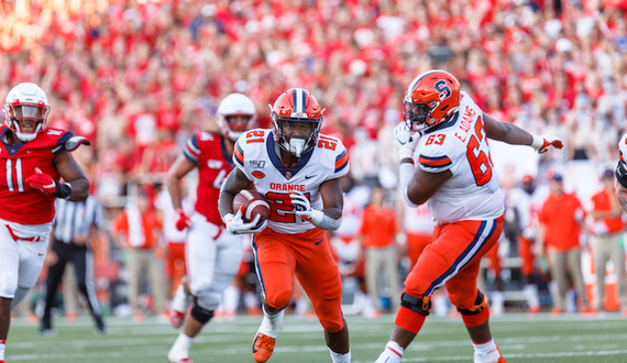 Syracuse’s backs carry offense with 3 touchdowns in 24-0 win against Liberty