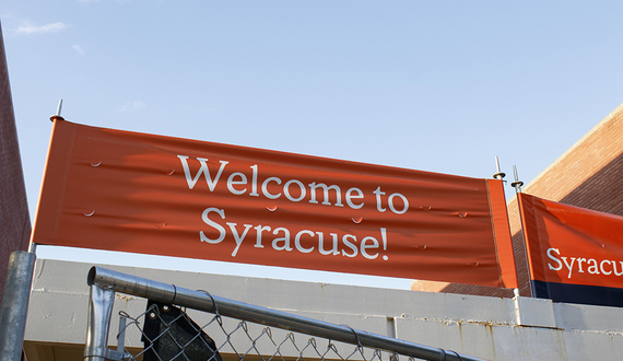 Colleges need to do more for low-income students during first days on campus