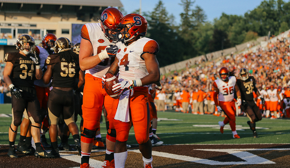 Beat writers predict Syracuse to sneak by Western Michigan