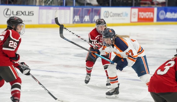 No. 3 Cornell outlasts Syracuse, 4-1, after close 1st period