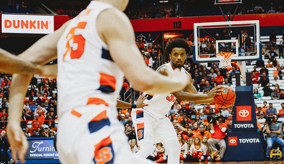 Beat writers split on outcome of Syracuse-Iowa