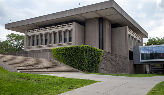 Newhouse dean search finalists to visit campus